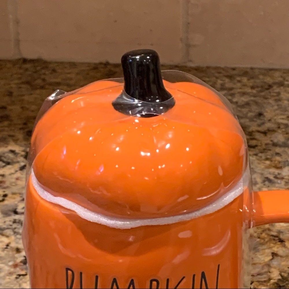 Rae Dunn PUMPKIN LATTE Topper Mug - Picture 2 of 7